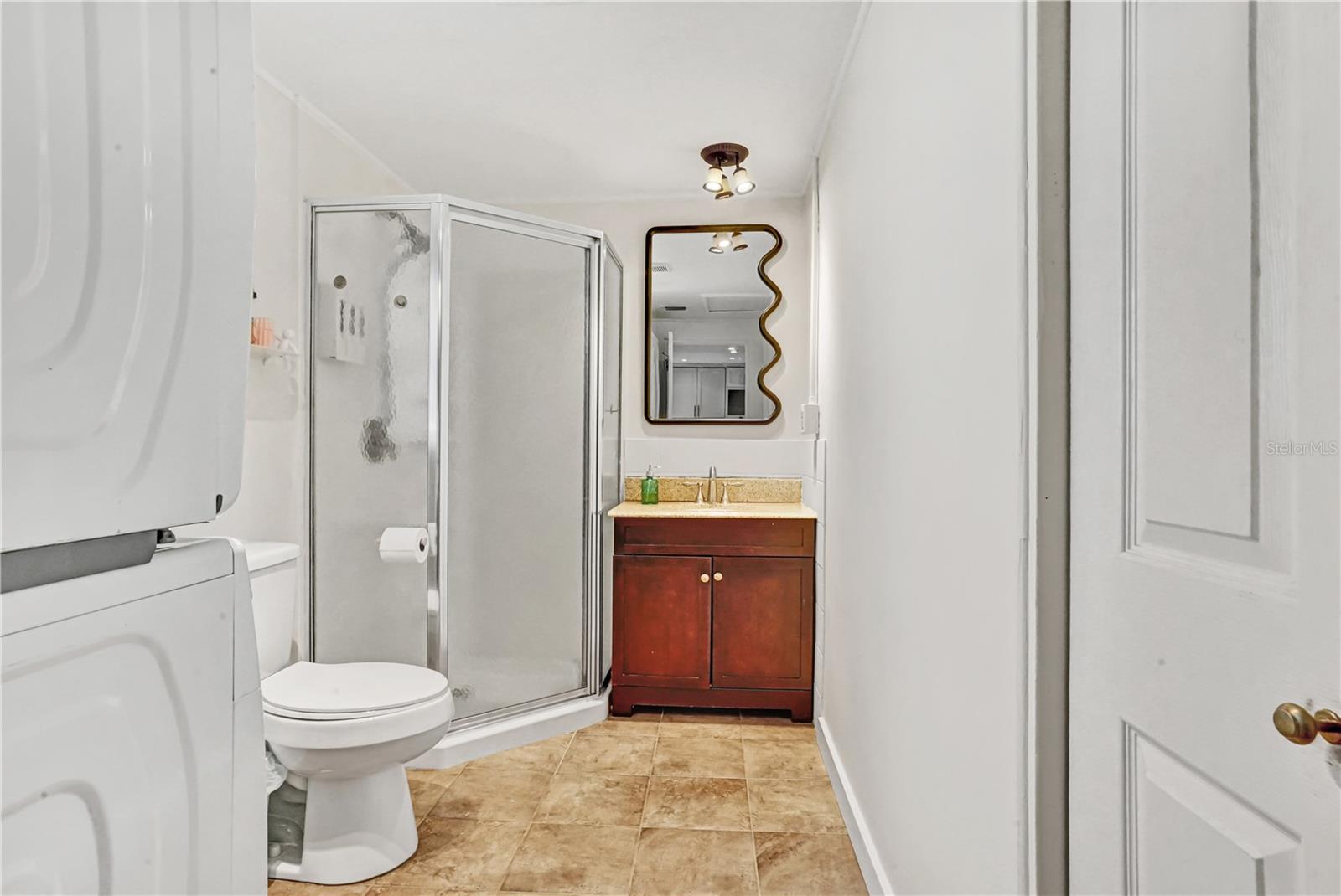 EDGEMERE - Residential