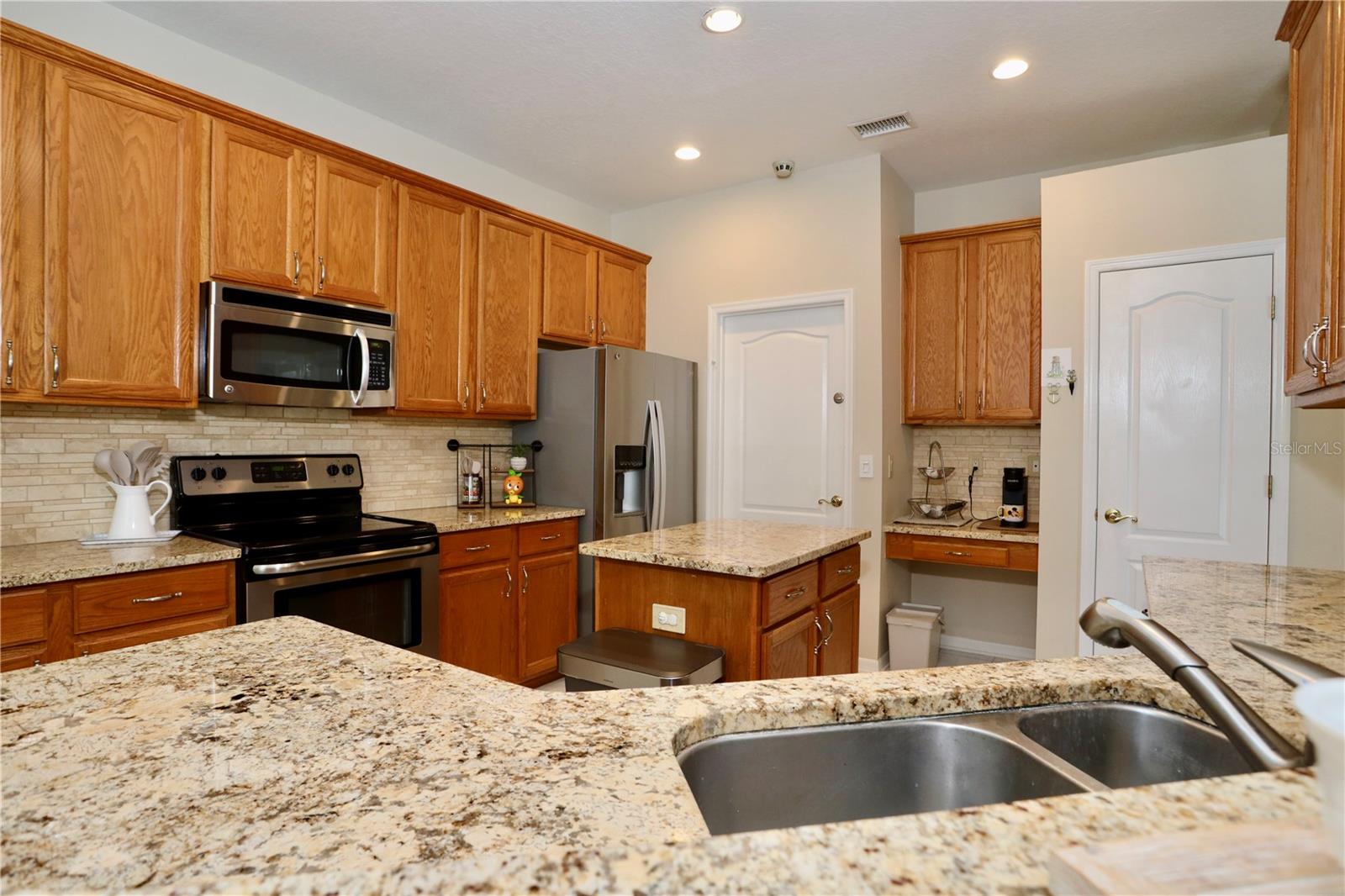 SAND LAKE COVE PH 02 - Residential