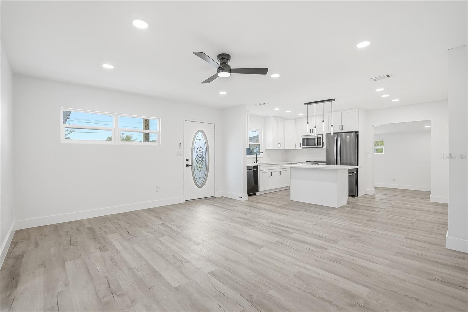 APOLLO BEACH UNIT ONE PT ONE - Residential