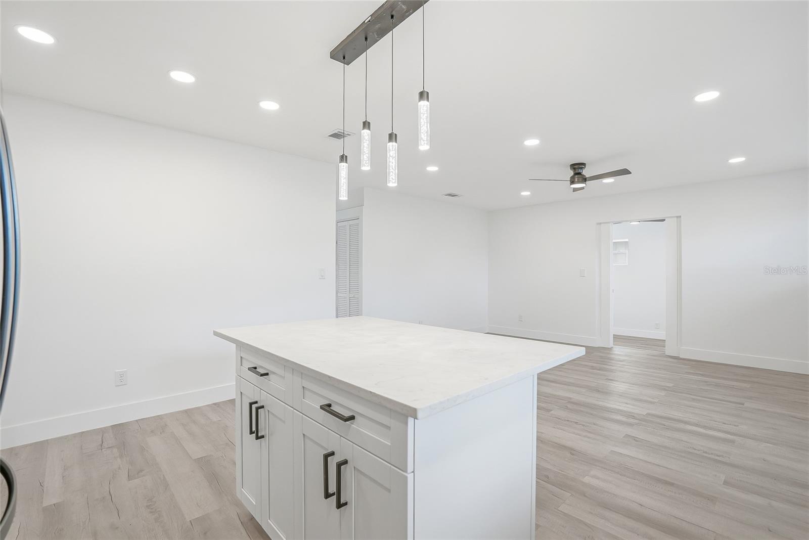 APOLLO BEACH UNIT ONE PT ONE - Residential