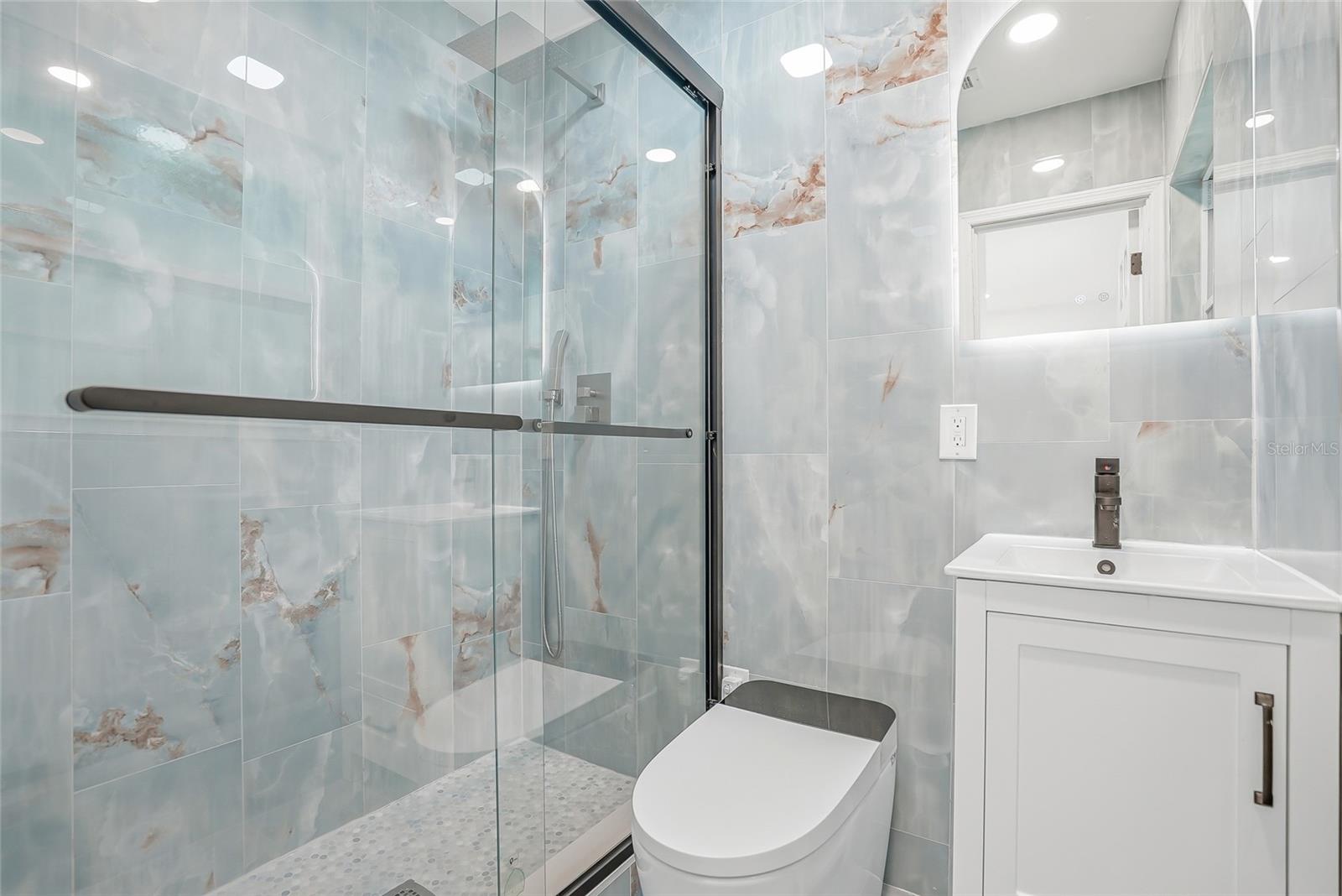 APOLLO BEACH UNIT ONE PT ONE - Residential