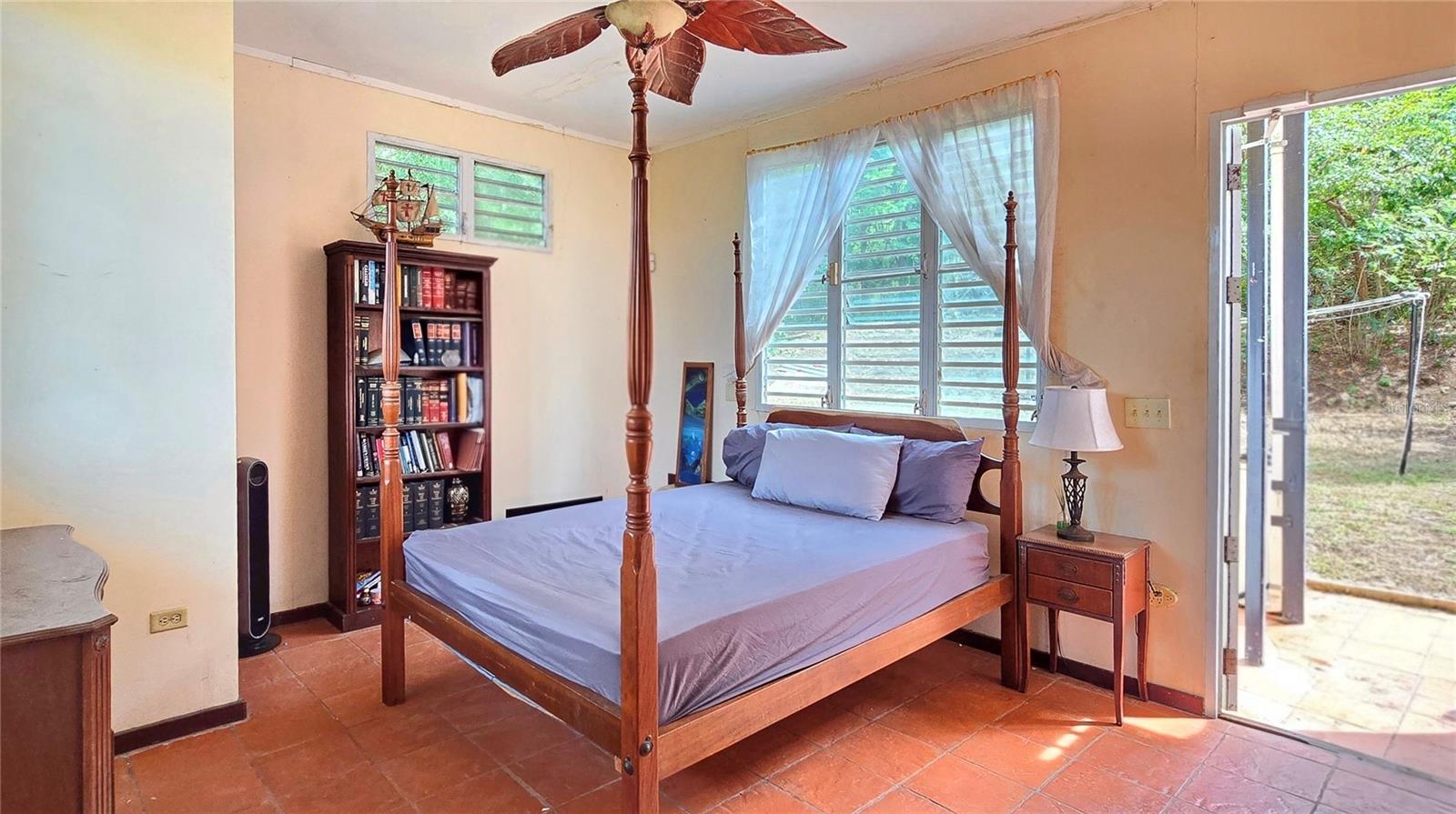 FLAMENCO WARD - Residential