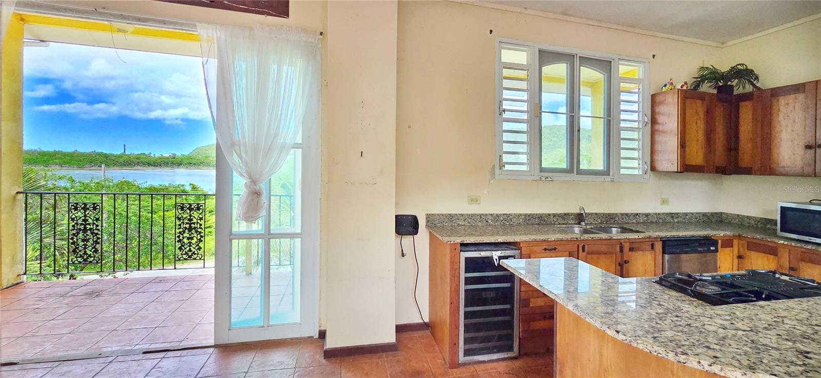FLAMENCO WARD - Residential