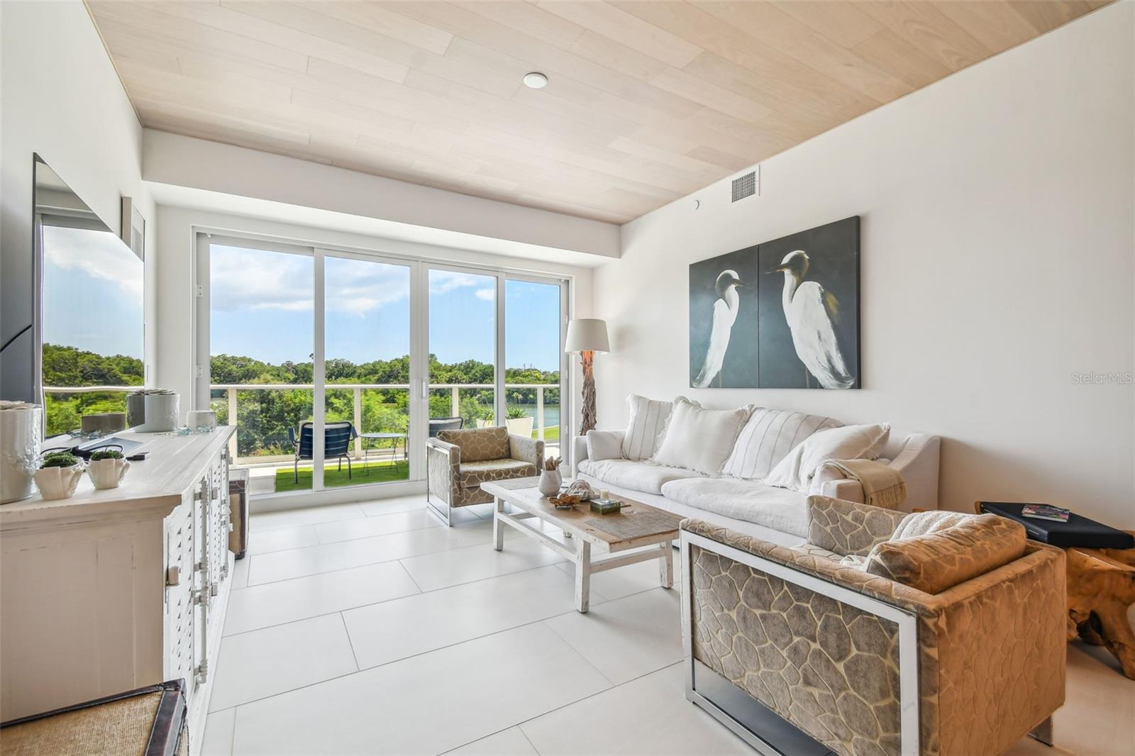 SERENA BY THE SEA CONDO - Residential