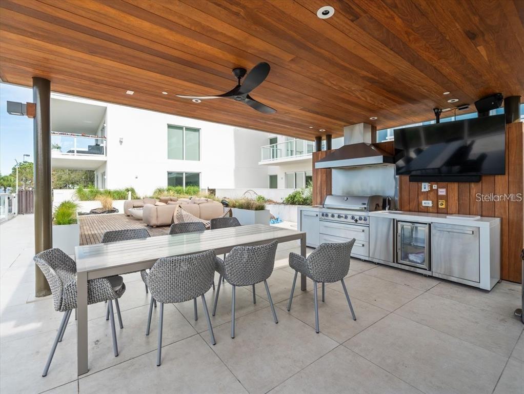 SERENA BY THE SEA CONDO - Residential