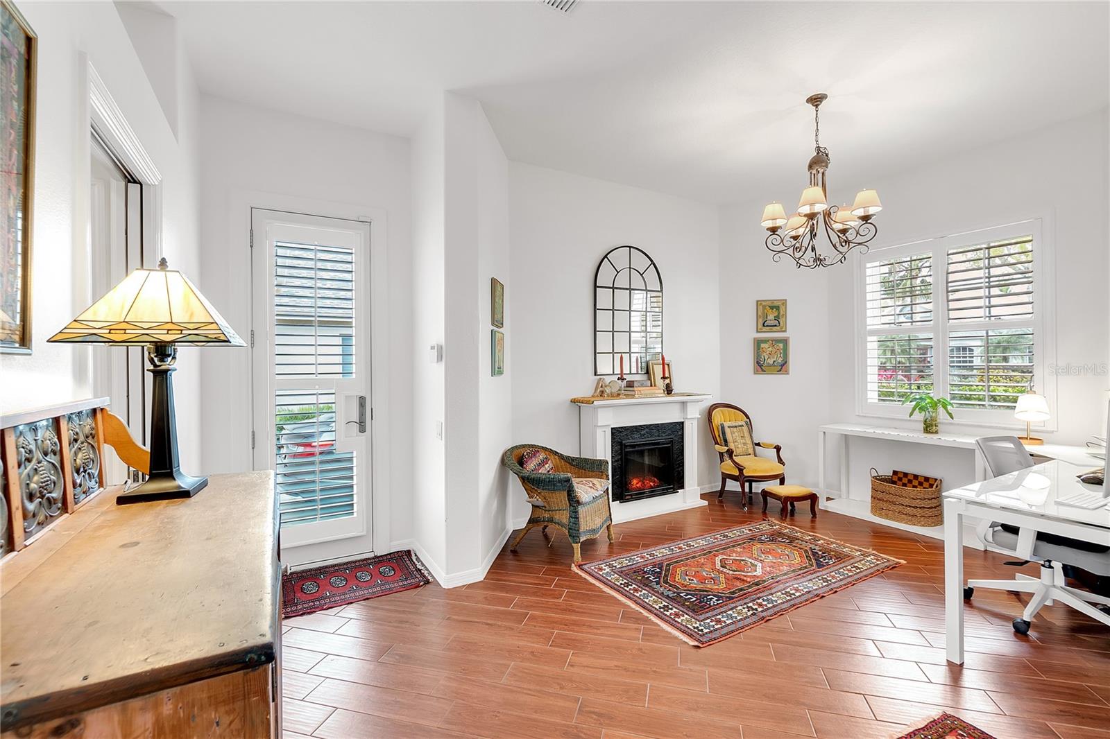 RIVERDALE REV - Residential