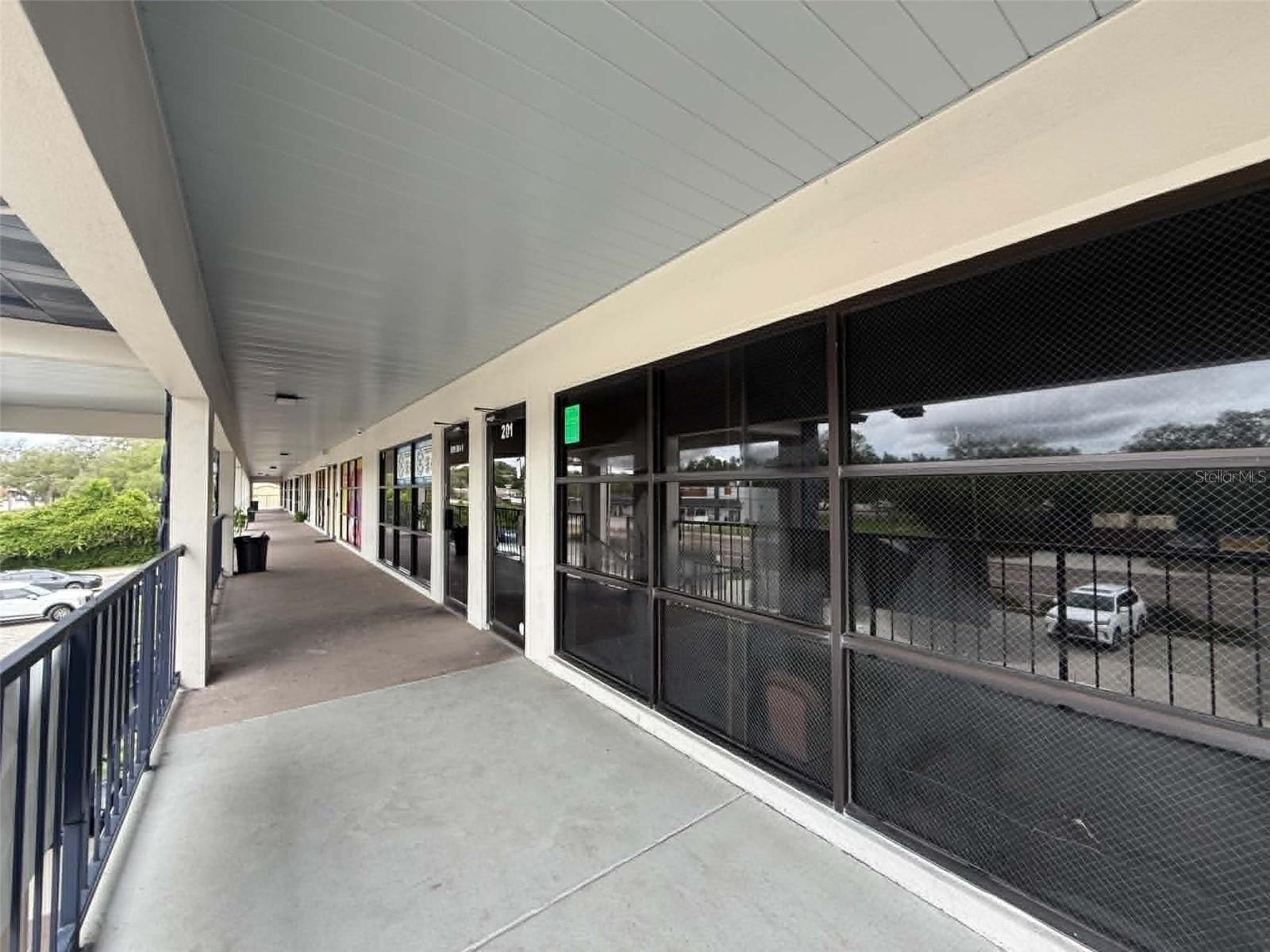 TAMPAS NORTH SIDE COUNTRY CLU - Commercial Sale