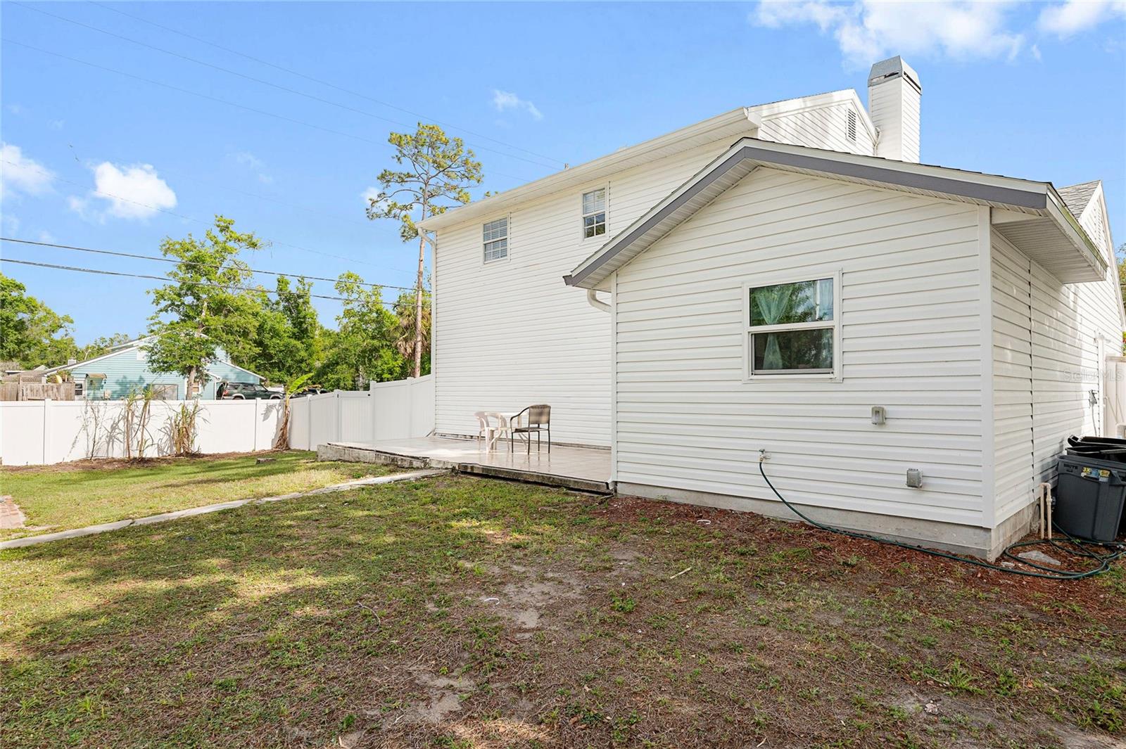 LAKE SARASOTA - Residential