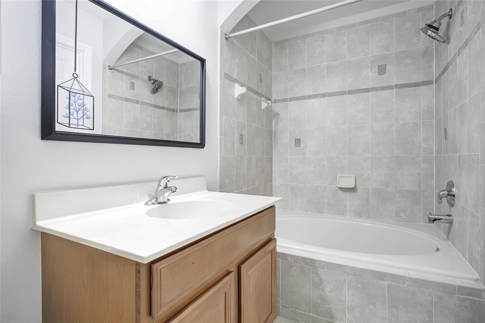 TIMBER POINTE PH 02 - Residential