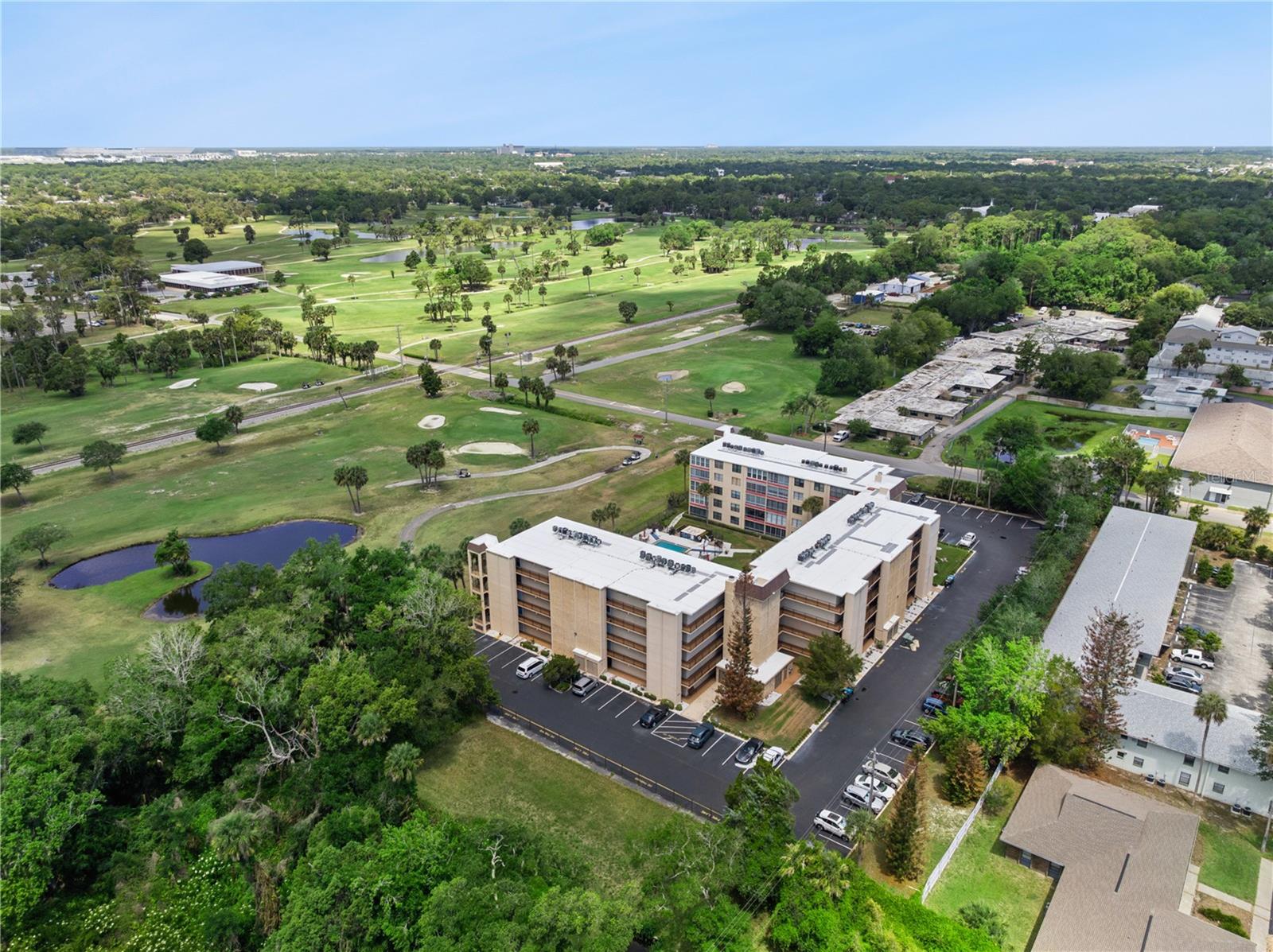 GOLFS EDGE CONDO - Residential