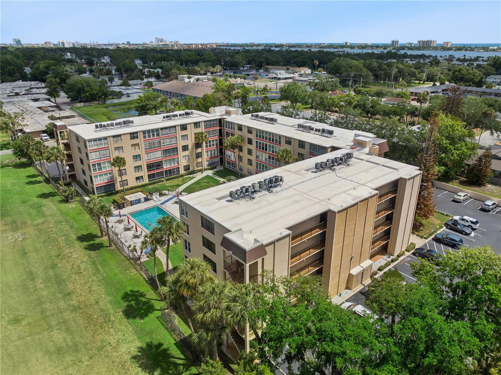 GOLFS EDGE CONDO - Residential