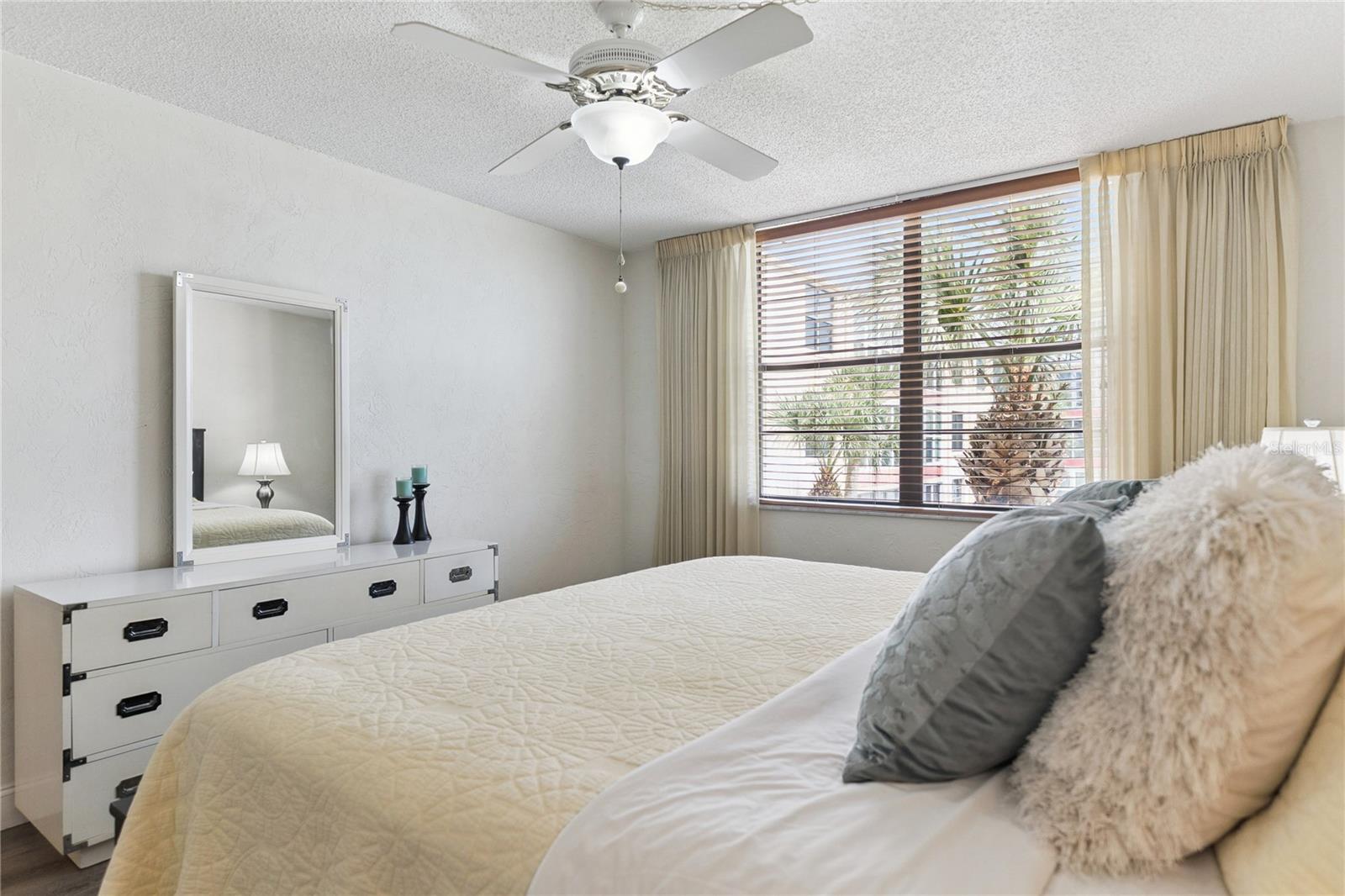 GOLFS EDGE CONDO - Residential