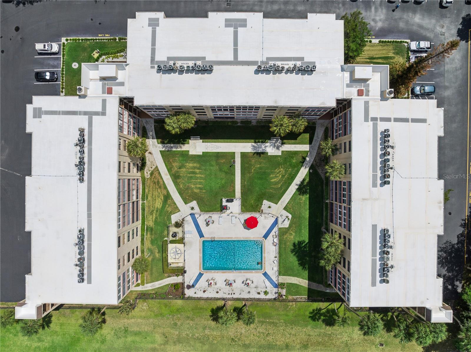 GOLFS EDGE CONDO - Residential