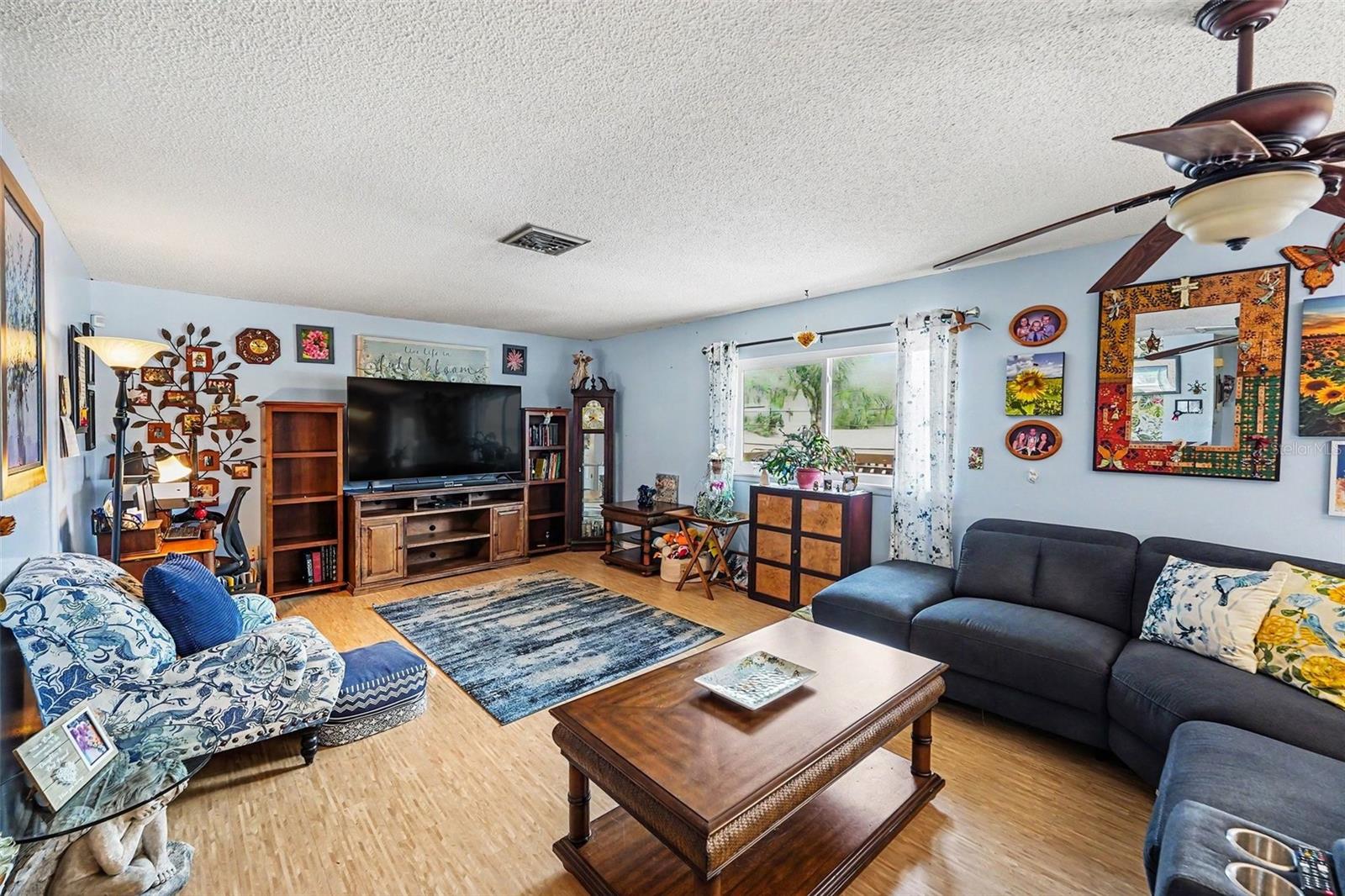 SHOREACRES CENTER - Residential