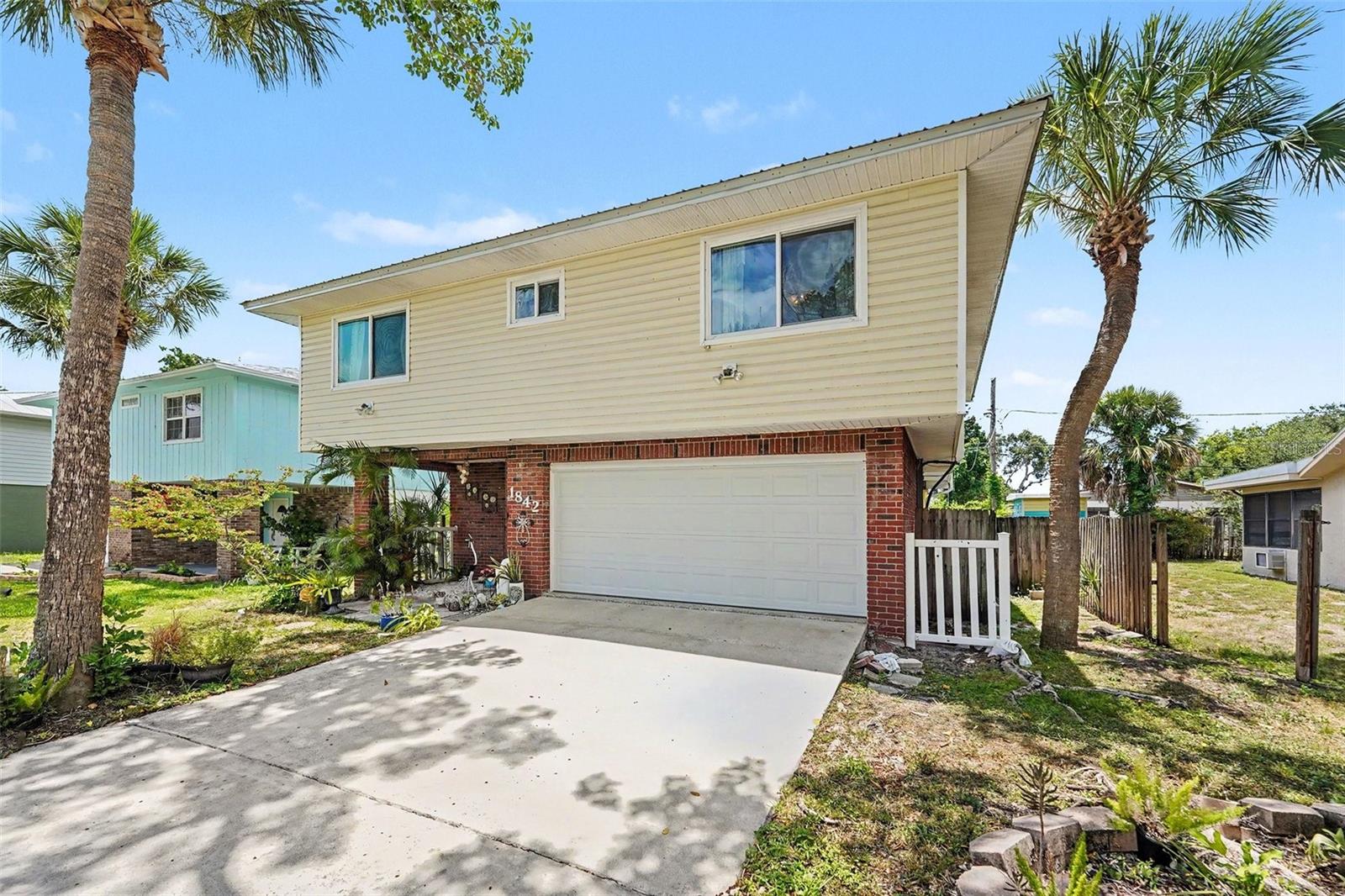 SHOREACRES CENTER - Residential