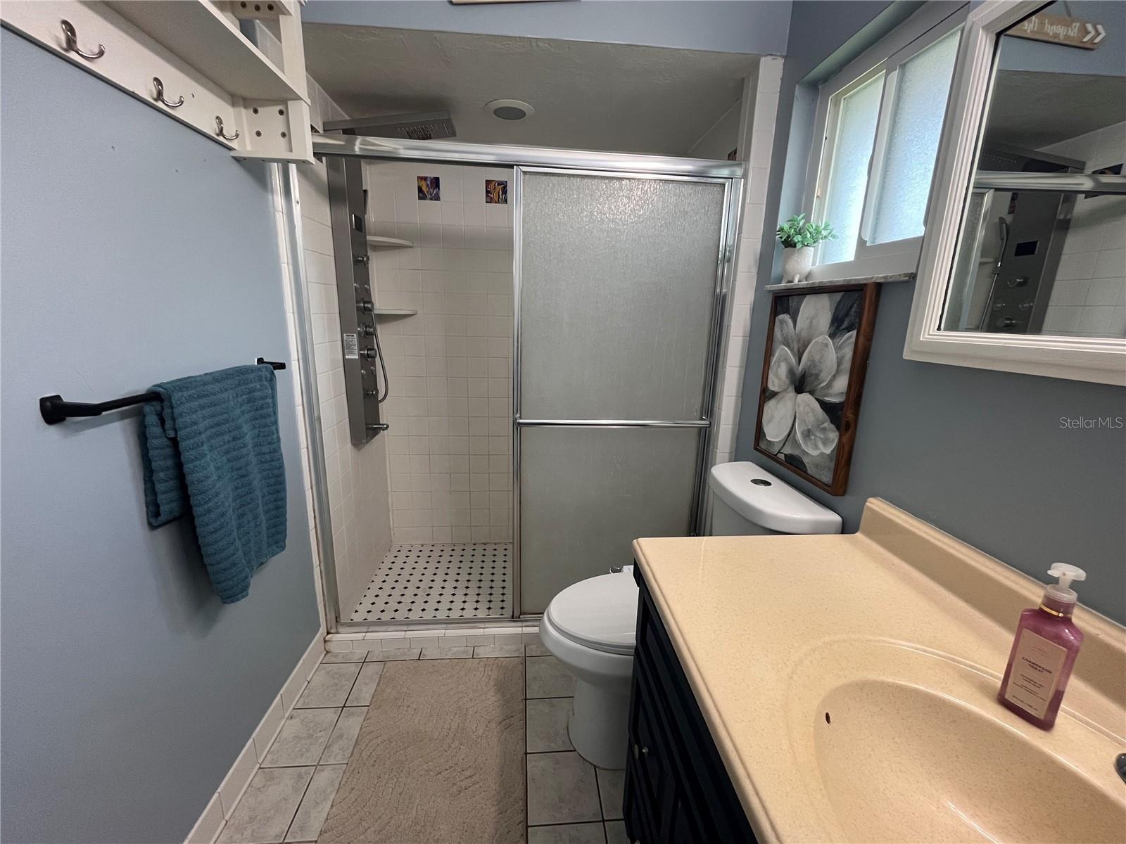 NIELSEN REP TURNBULL SHORES - Residential