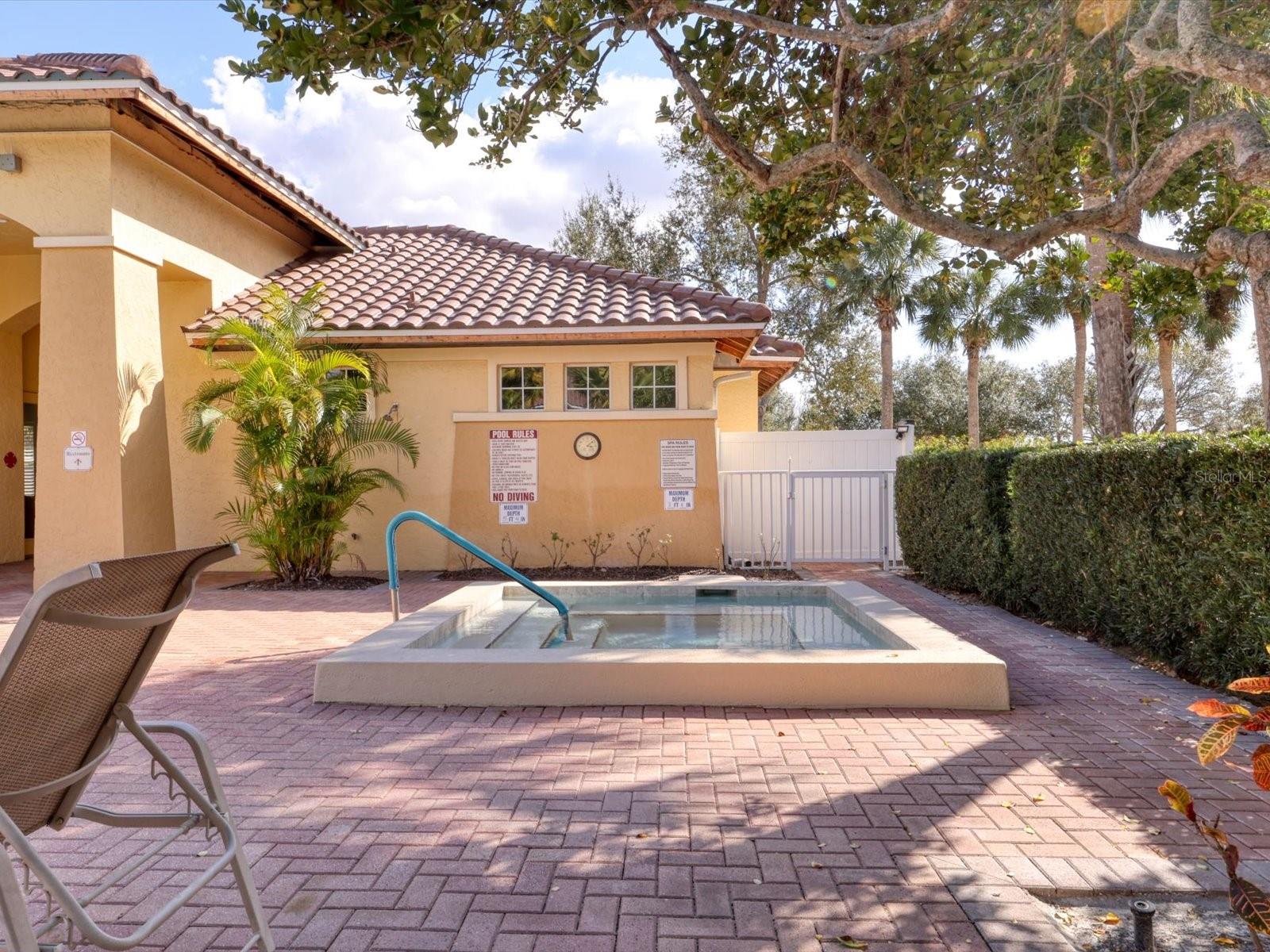 BOCA GROVE - Residential