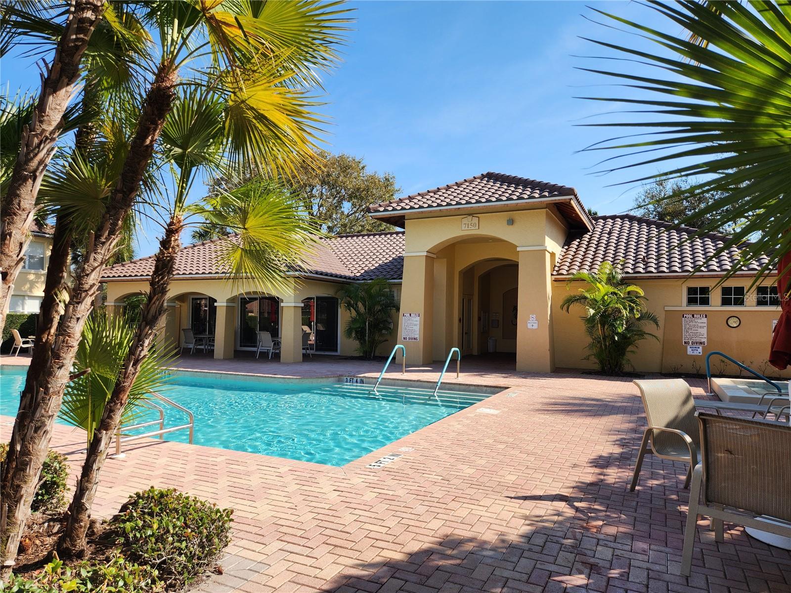 BOCA GROVE - Residential