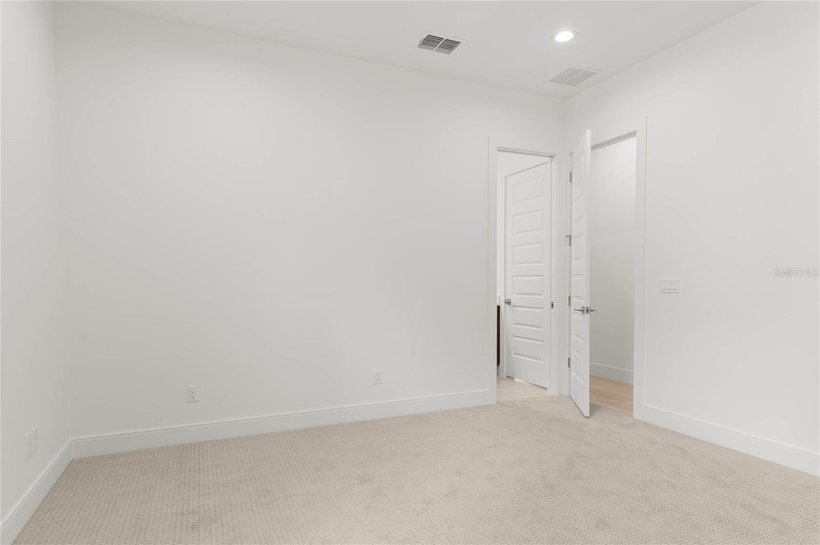 SYLVAN ESTATES - Residential