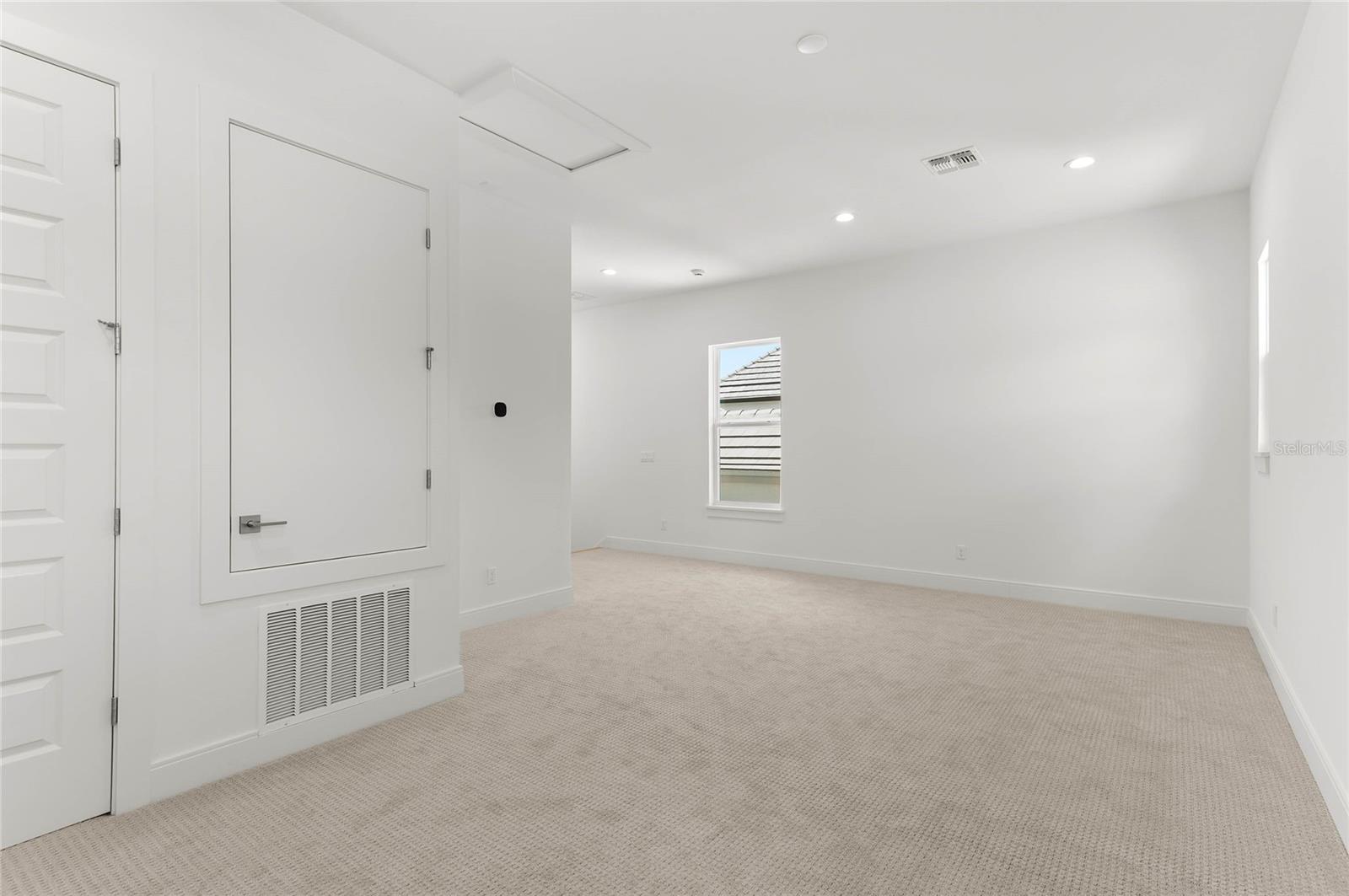SYLVAN ESTATES - Residential