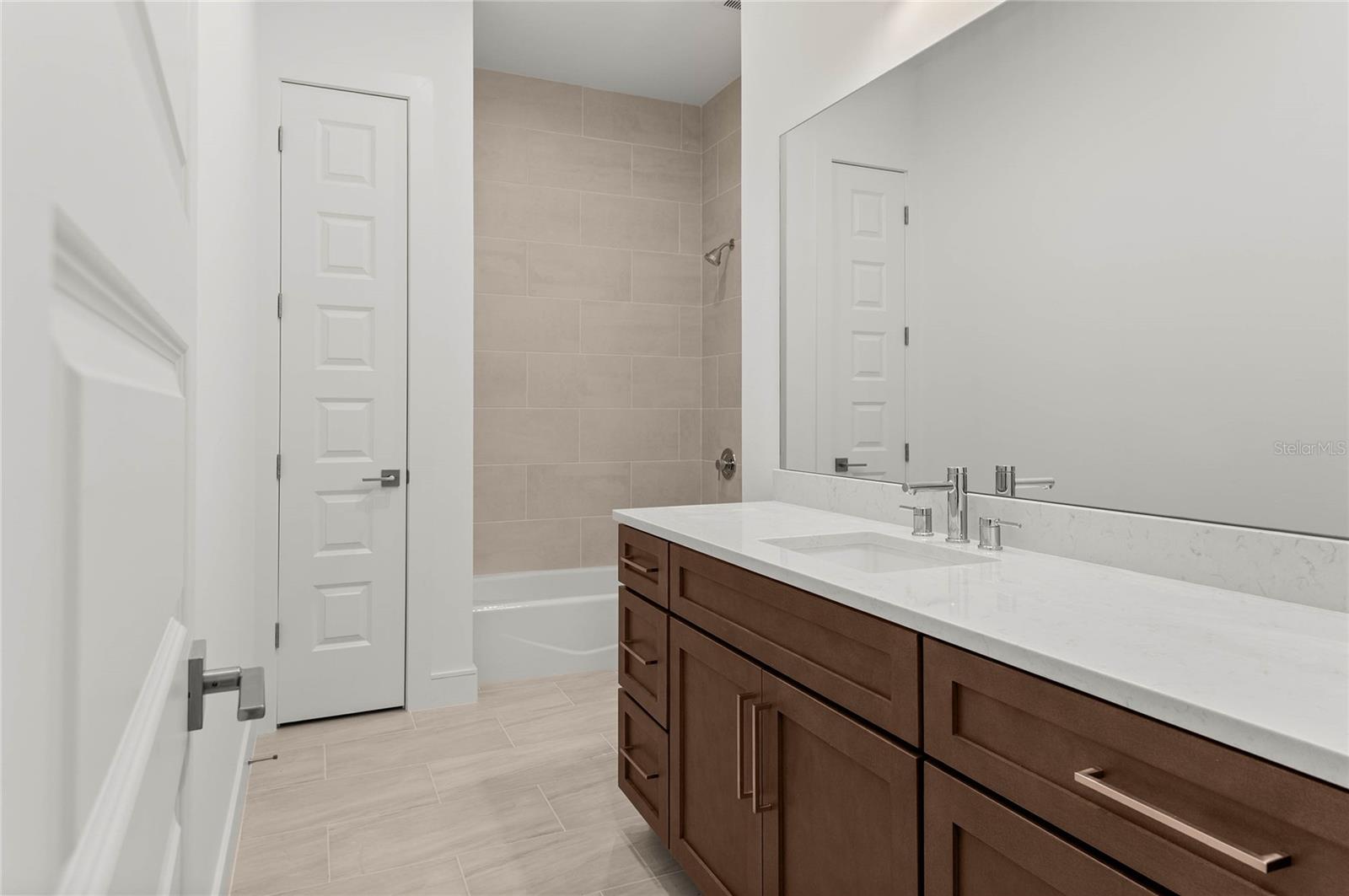 SYLVAN ESTATES - Residential