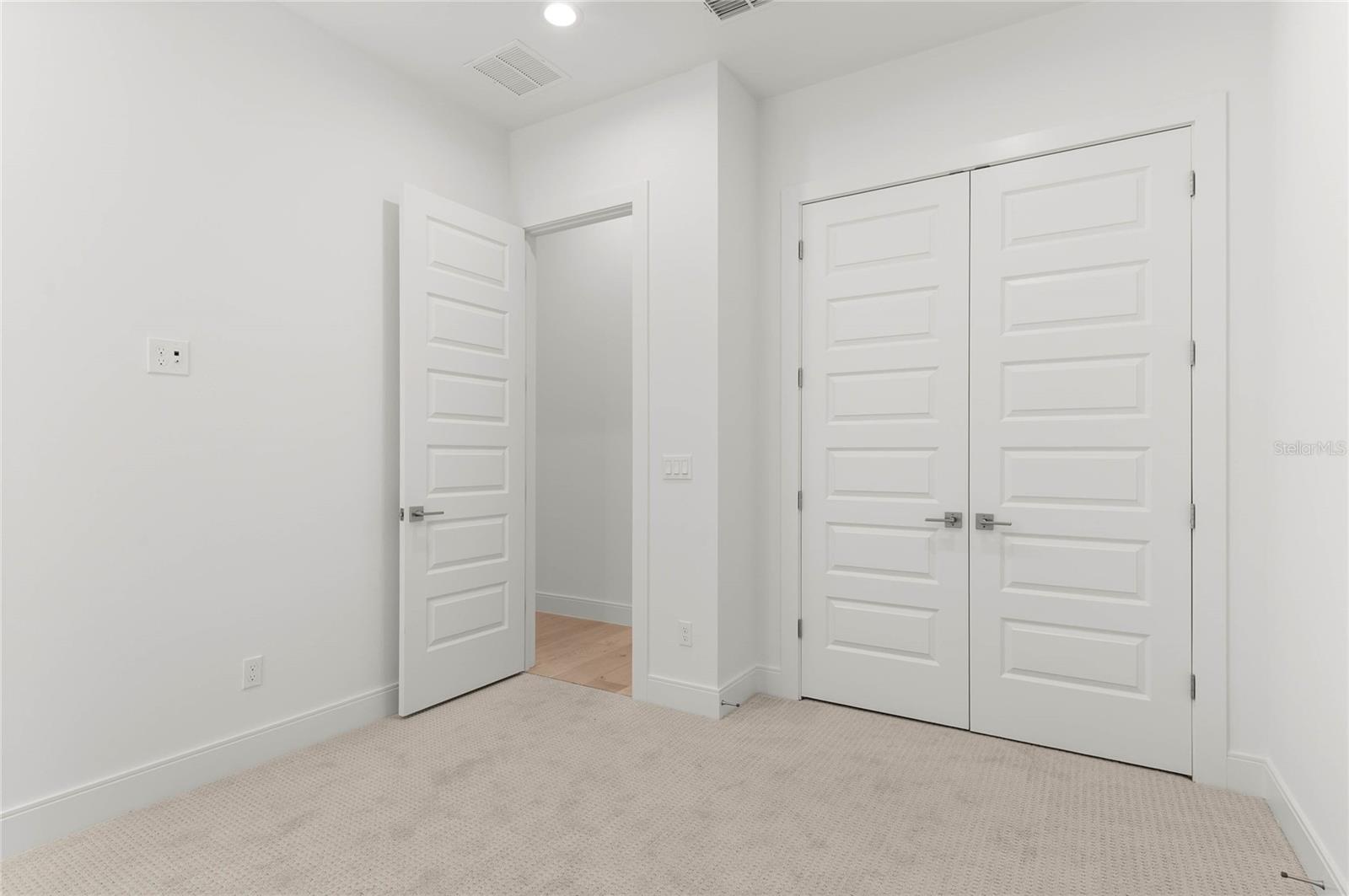 SYLVAN ESTATES - Residential