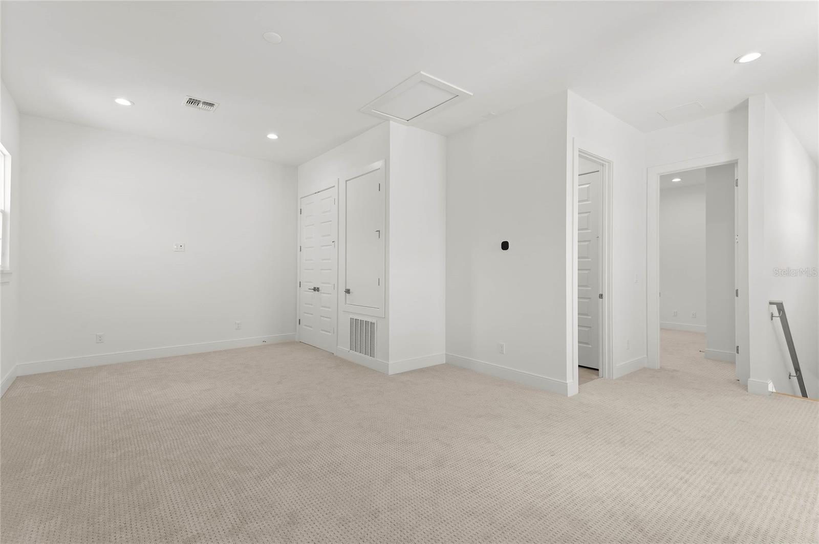 SYLVAN ESTATES - Residential