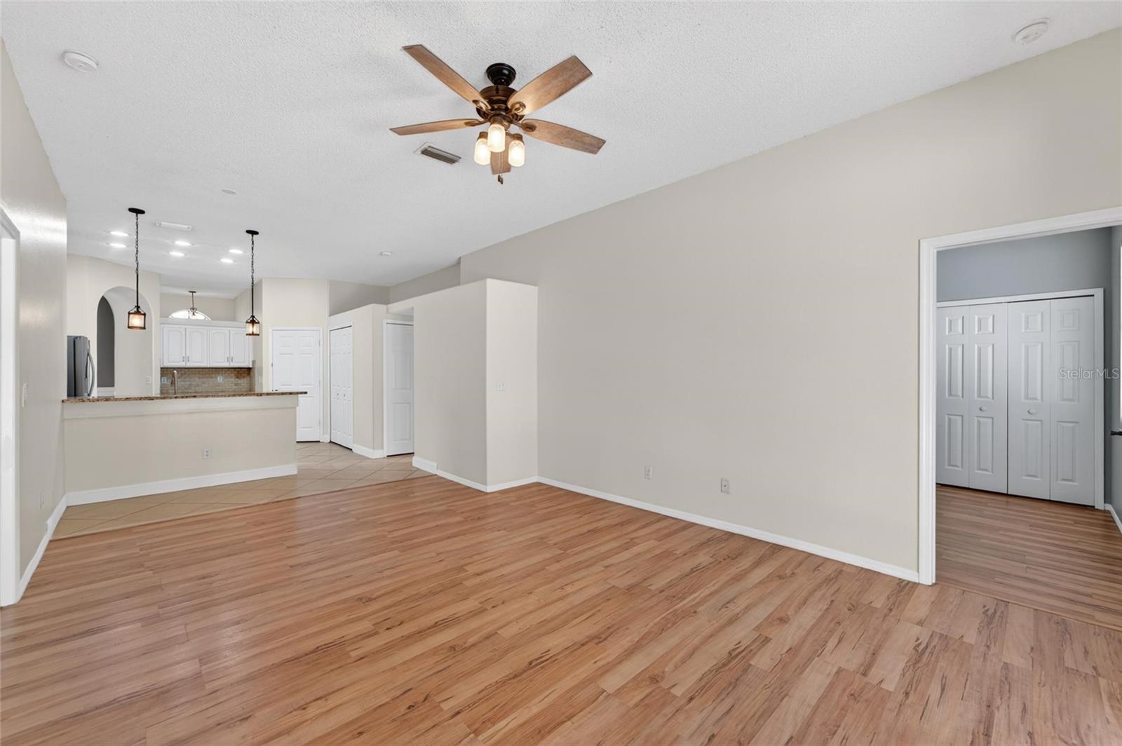 RANDOM OAKS PH I - Residential