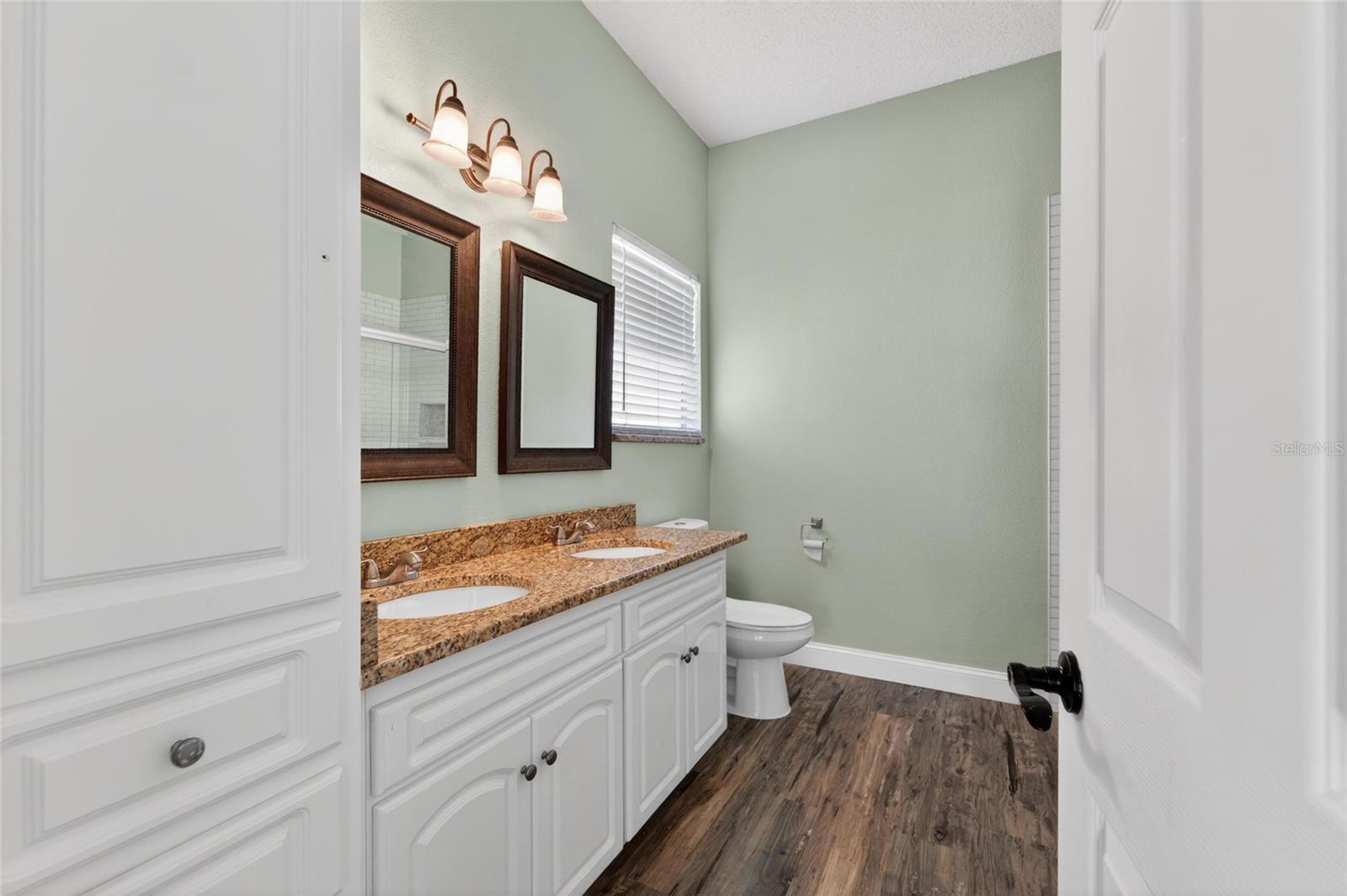 RANDOM OAKS PH I - Residential