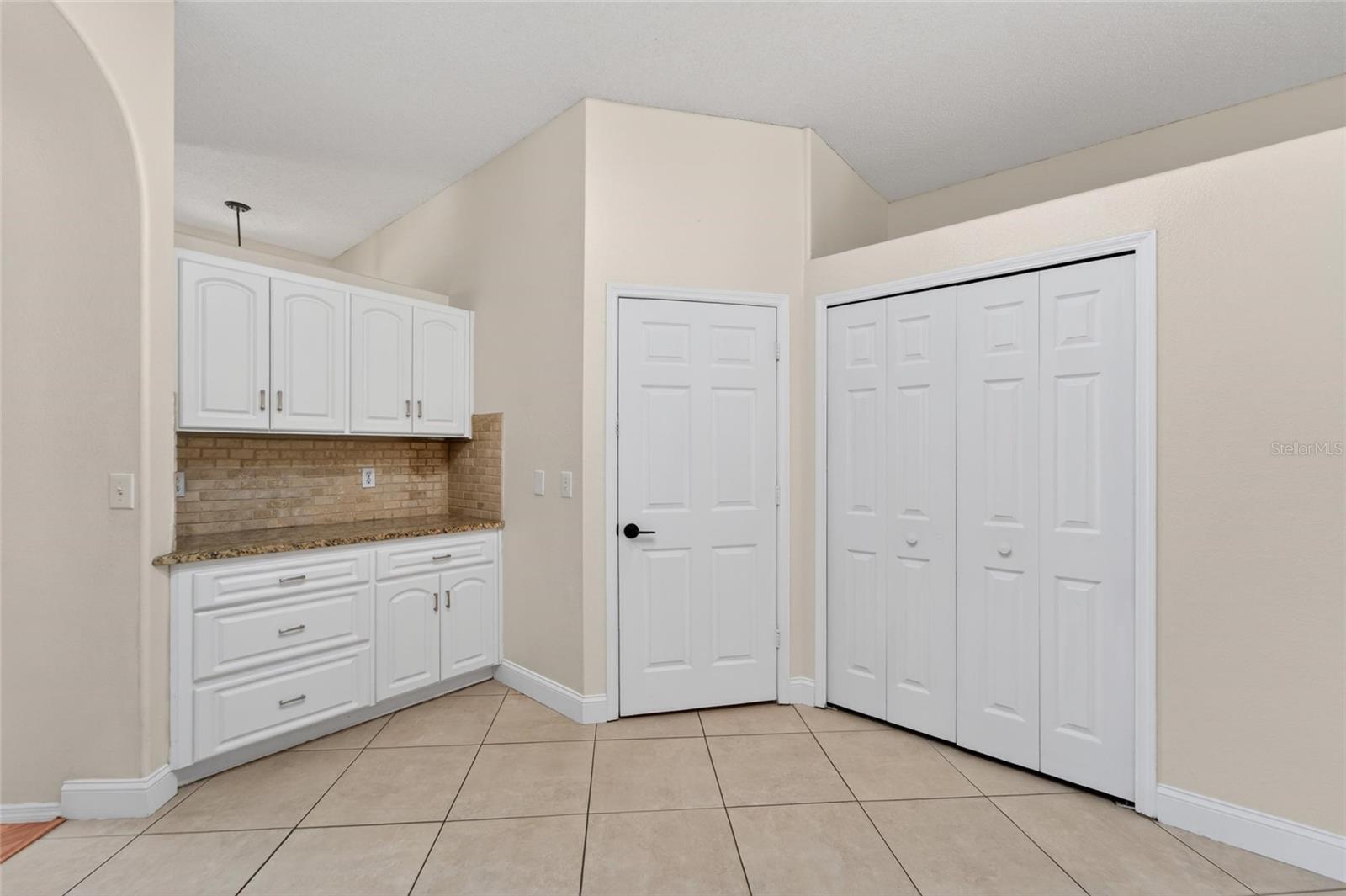 RANDOM OAKS PH I - Residential