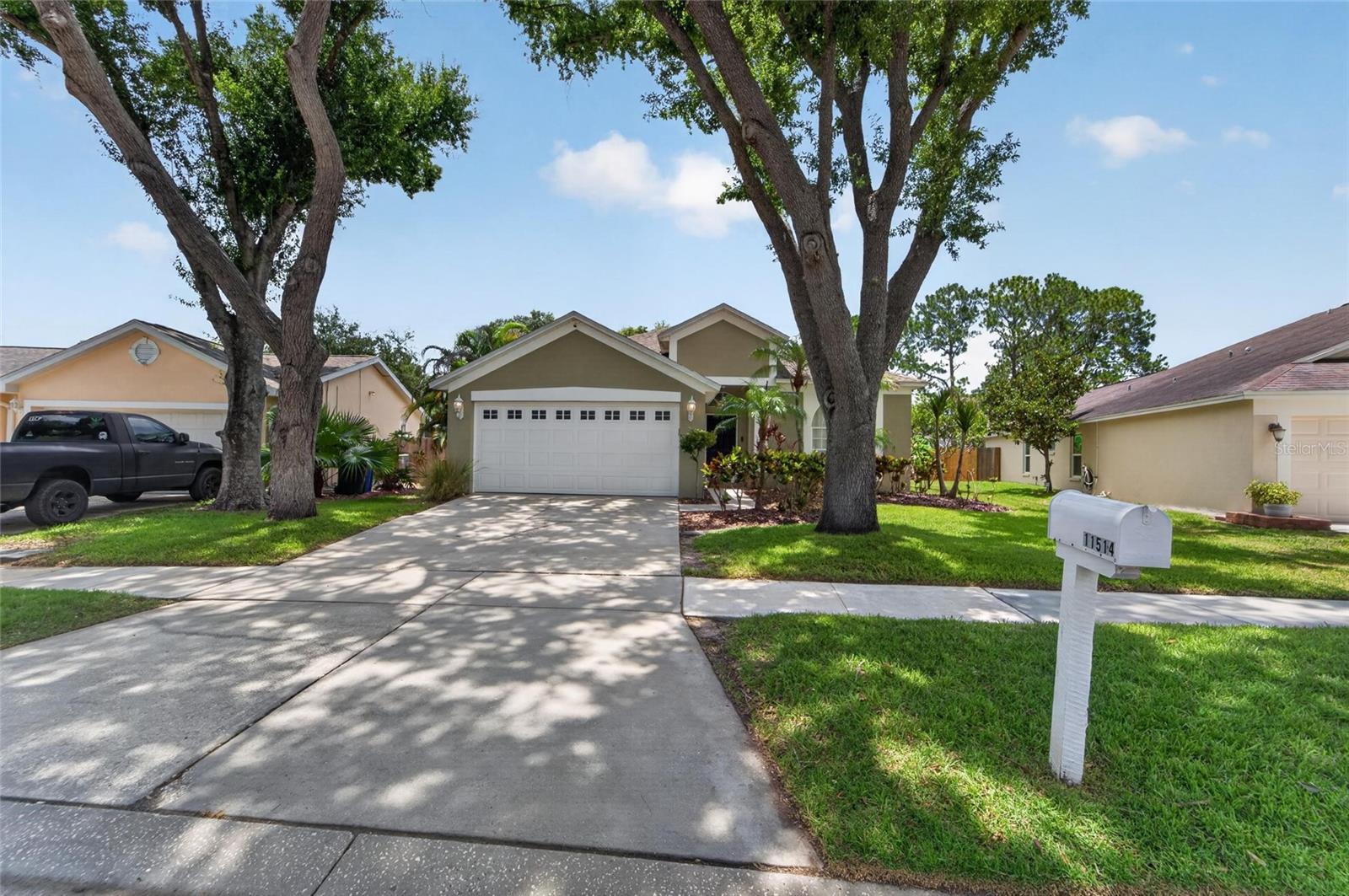 RANDOM OAKS PH I - Residential