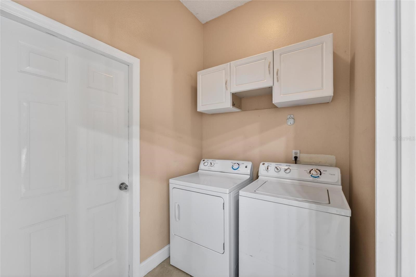 RANDOM OAKS PH I - Residential