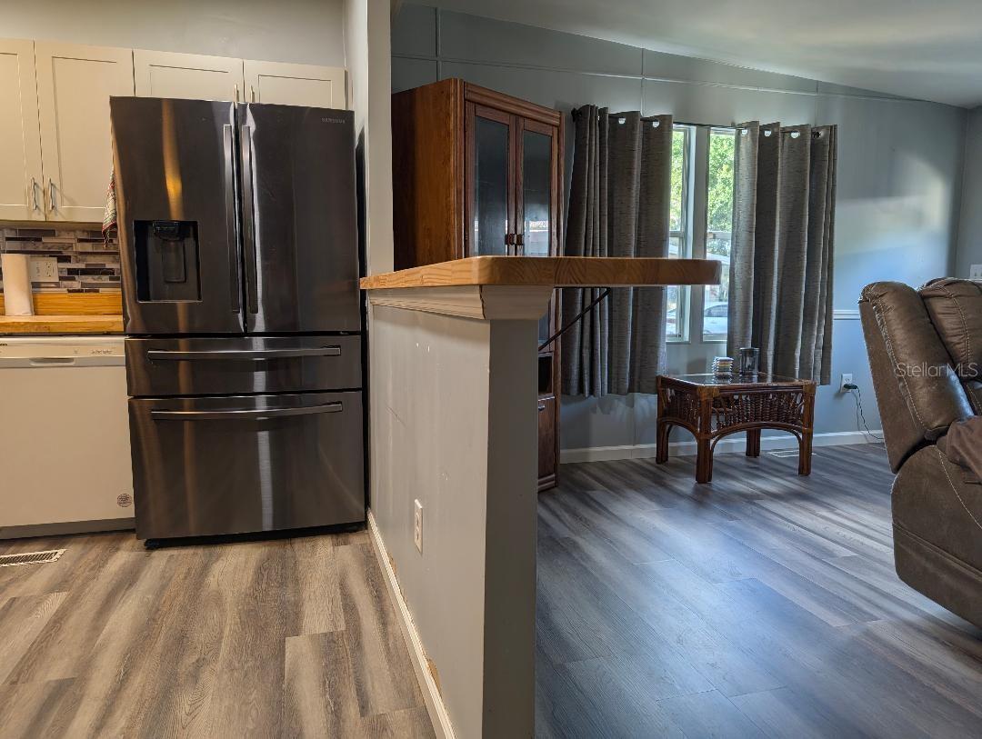 PINELLAS GROVES - Residential
