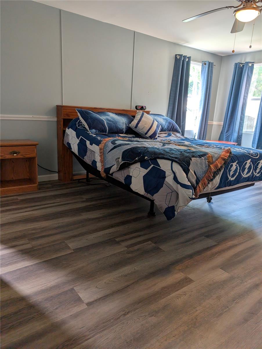 PINELLAS GROVES - Residential