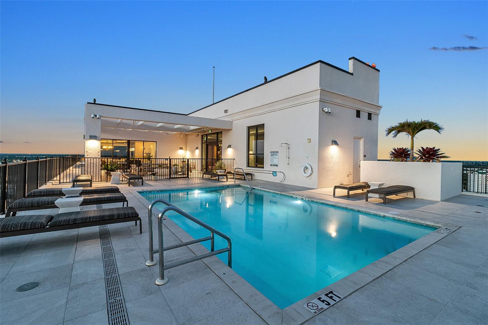THE DEMARCAY - Residential