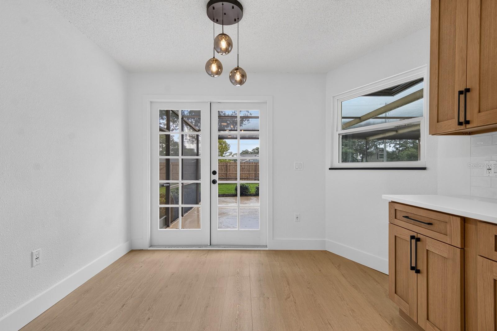 LAKE VALENCIA UNIT ONE - Residential