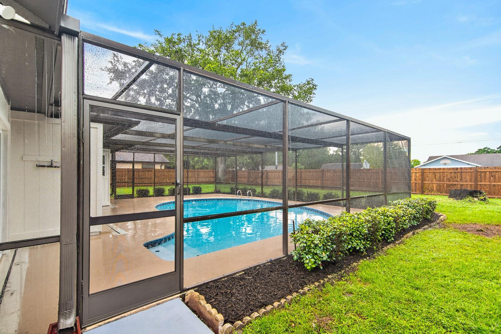 LAKE VALENCIA UNIT ONE - Residential