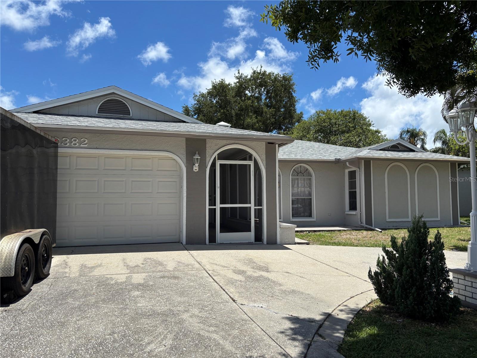 SOMERSET LAKES UNIT THREE - Residential Lease