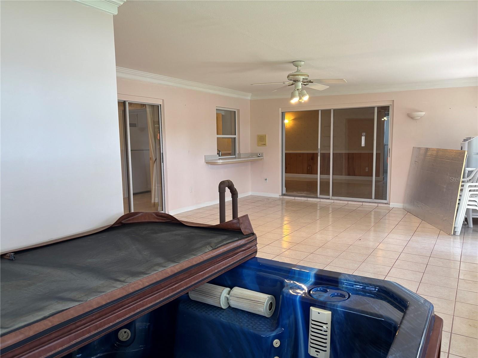 SOMERSET LAKES UNIT THREE - Residential Lease
