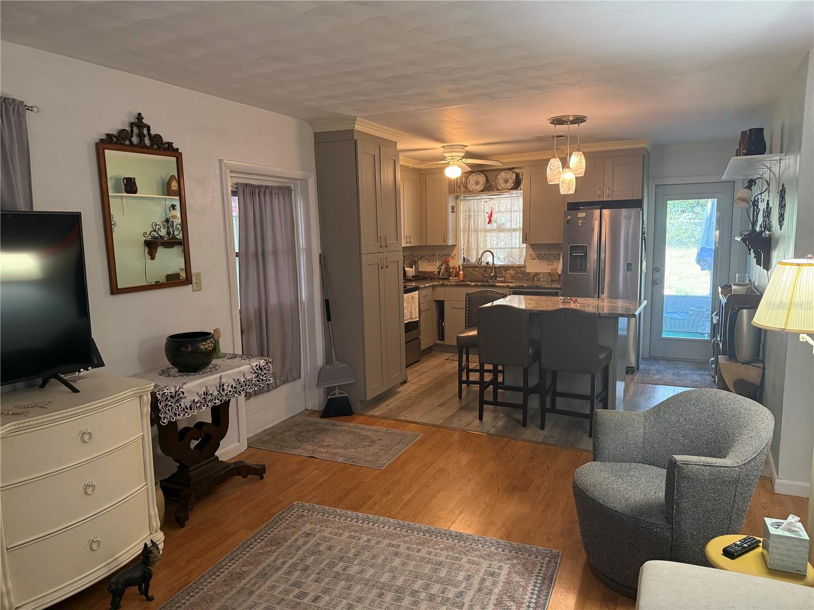 EUSTIS HOMEWOOD - Residential
