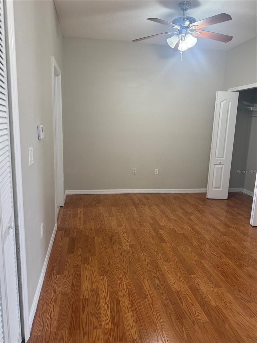 TOWNS LEGACY PARK - Residential Lease