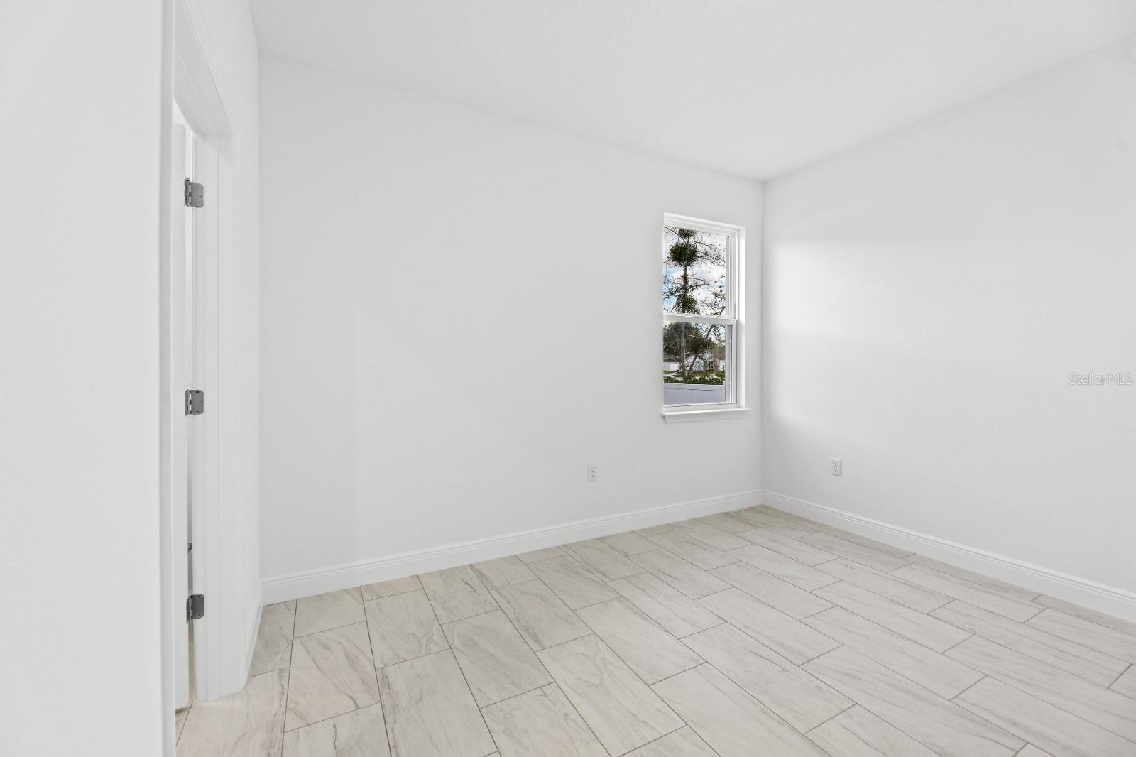 CITRUS SPGS UNIT 22 - Residential
