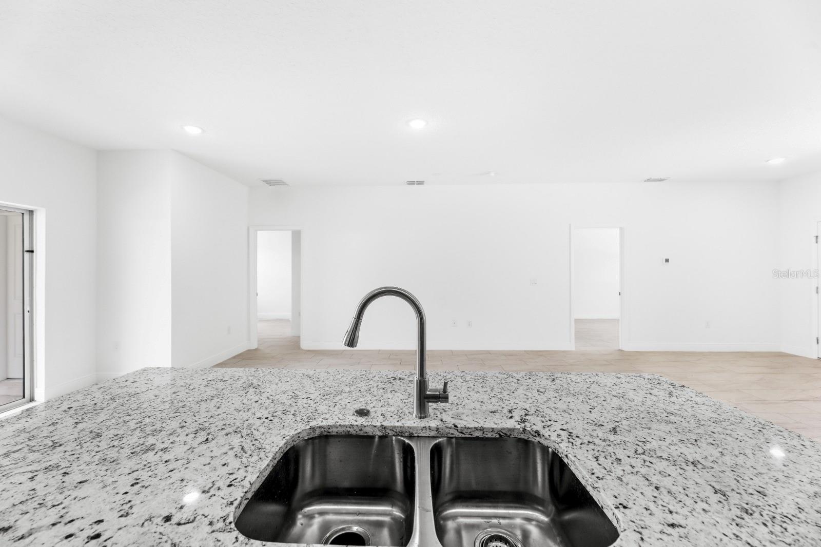 CITRUS SPGS UNIT 22 - Residential