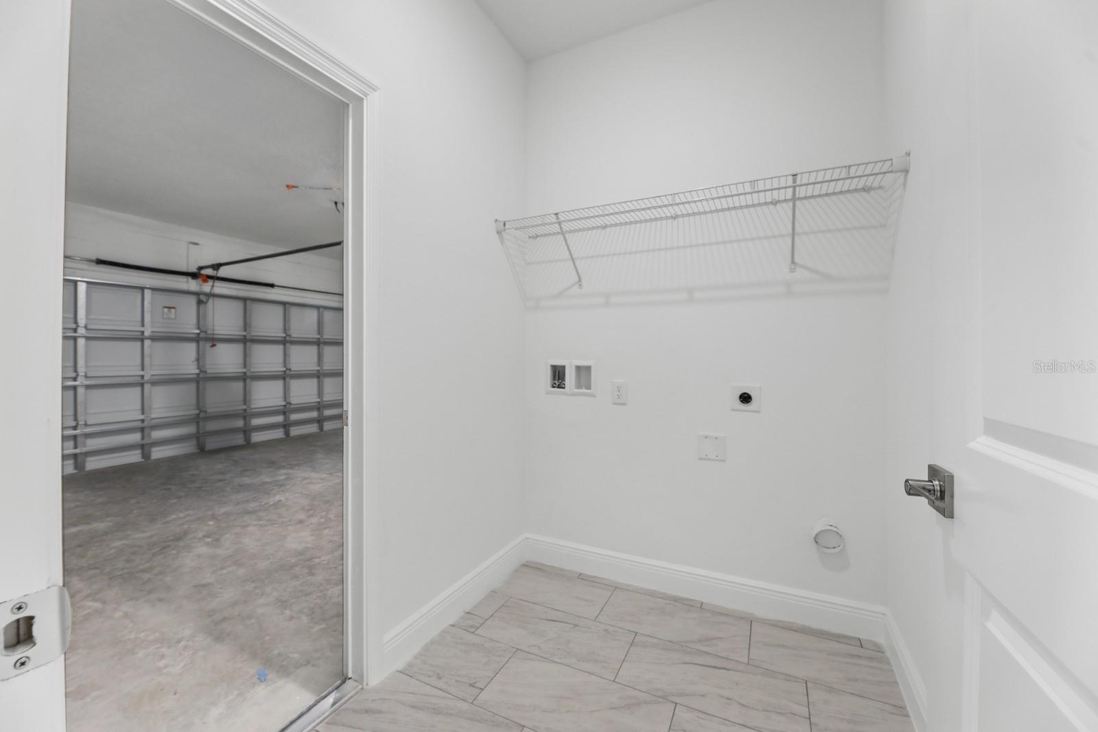 CITRUS SPGS UNIT 22 - Residential