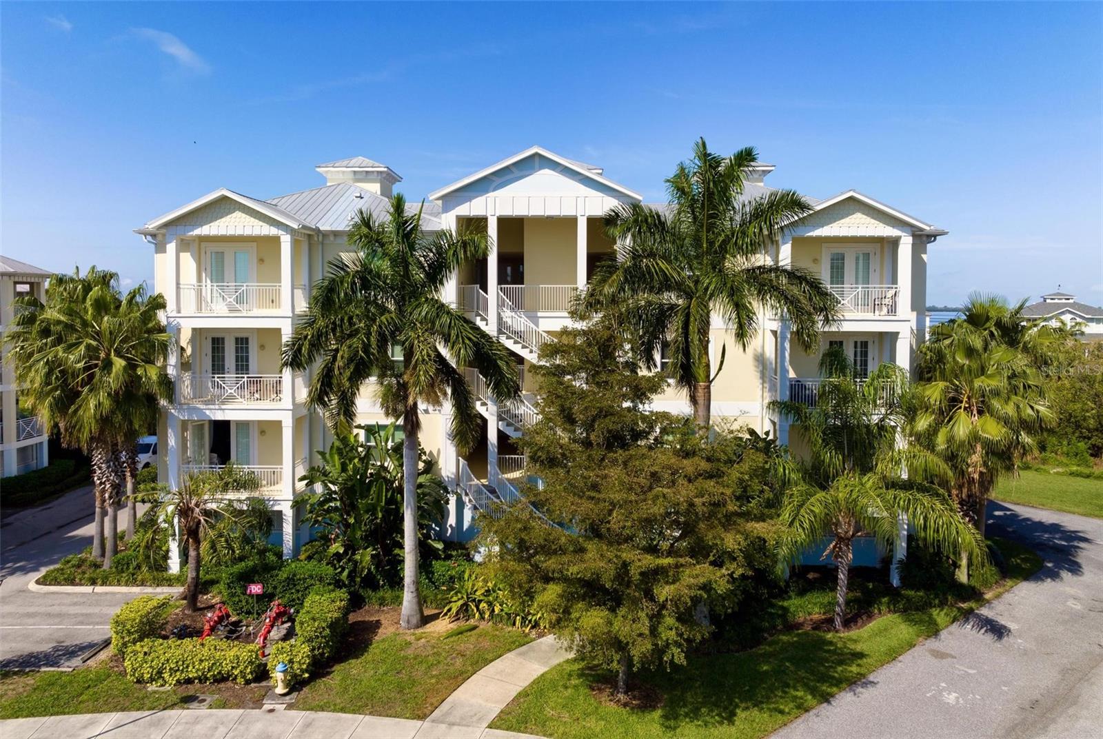 PALMA SOLA BAY CLUB PH 8 - Residential