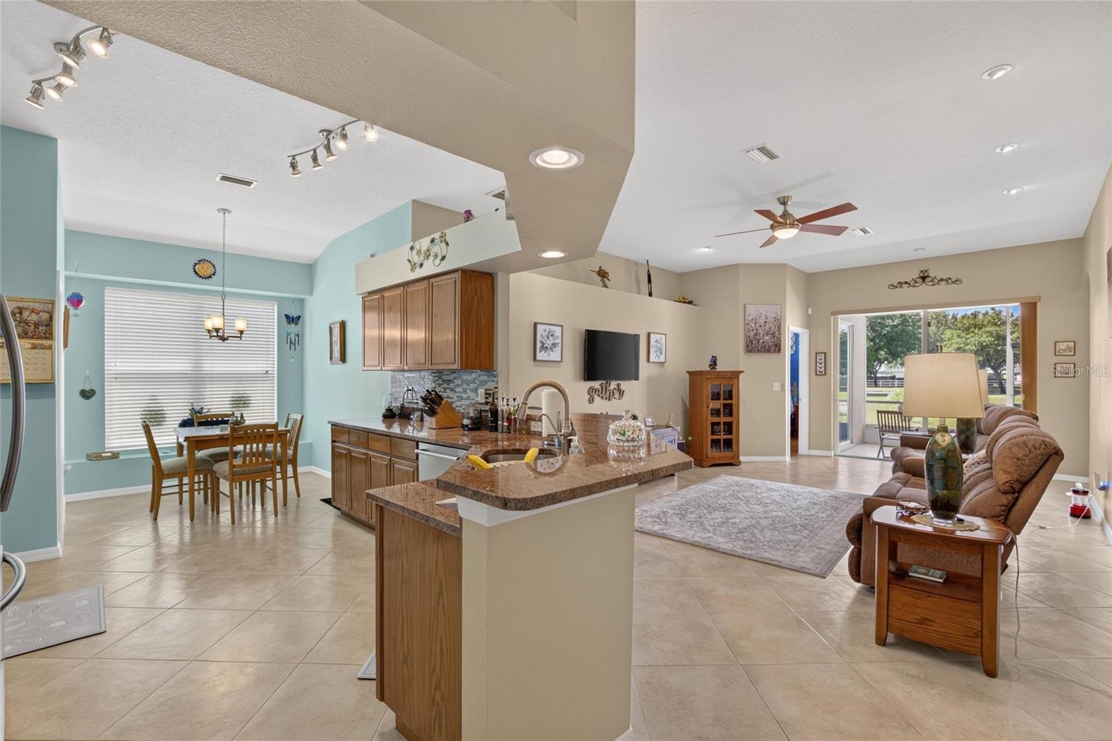 SOUTH FORK UNIT 4 - Residential