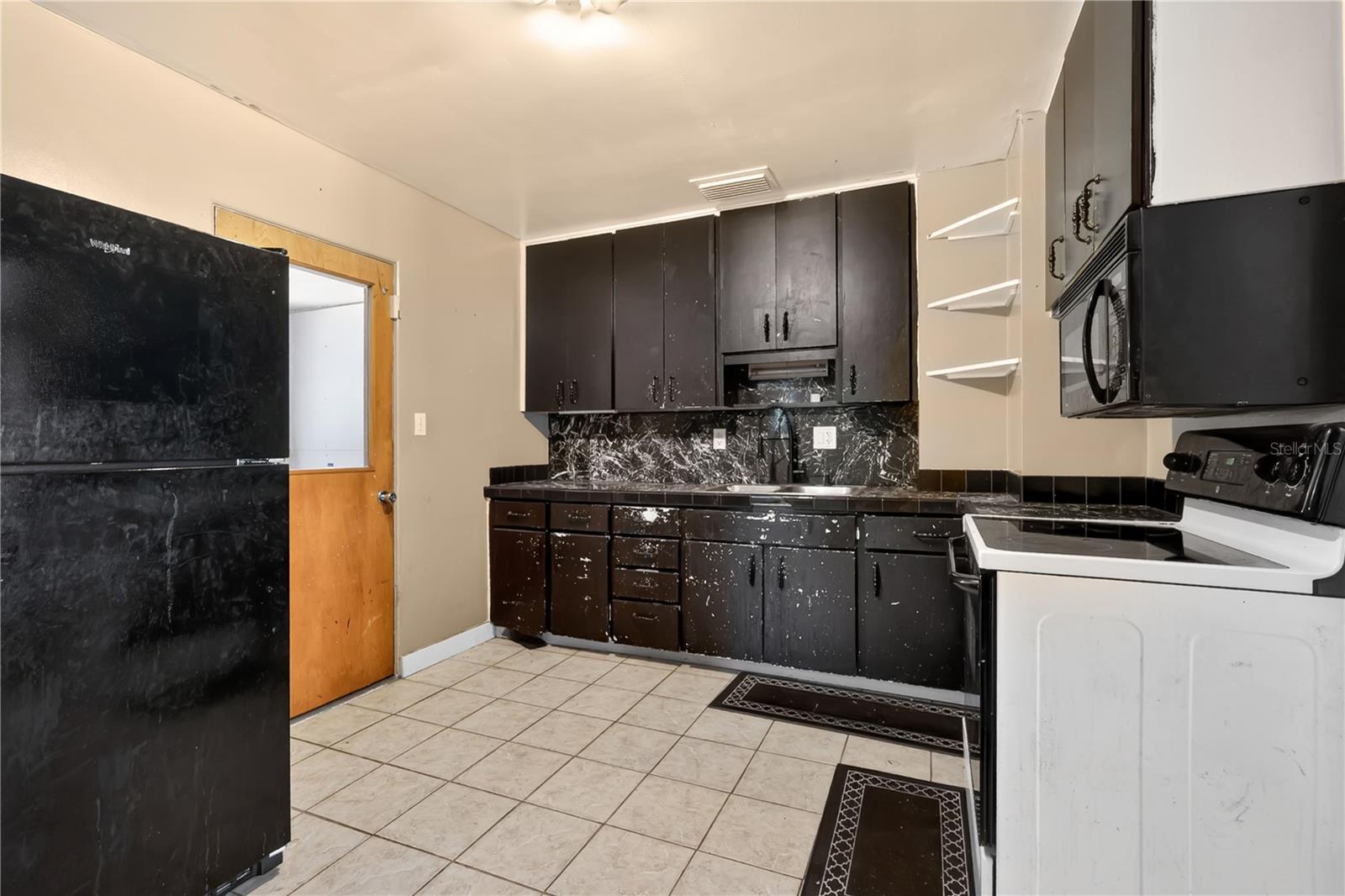 LAKE SHIPP HEIGHTS - Residential