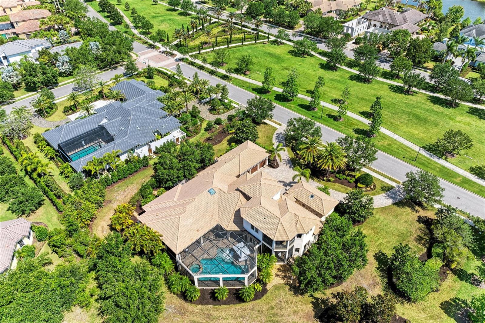 LAKE CLUB PH I - Residential