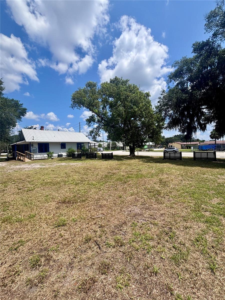 STETSON PLAZA - Commercial Sale