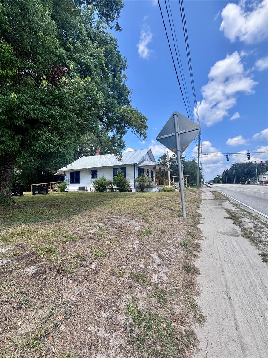 STETSON PLAZA - Commercial Sale